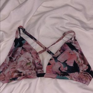 Lulu Lemon bikini top